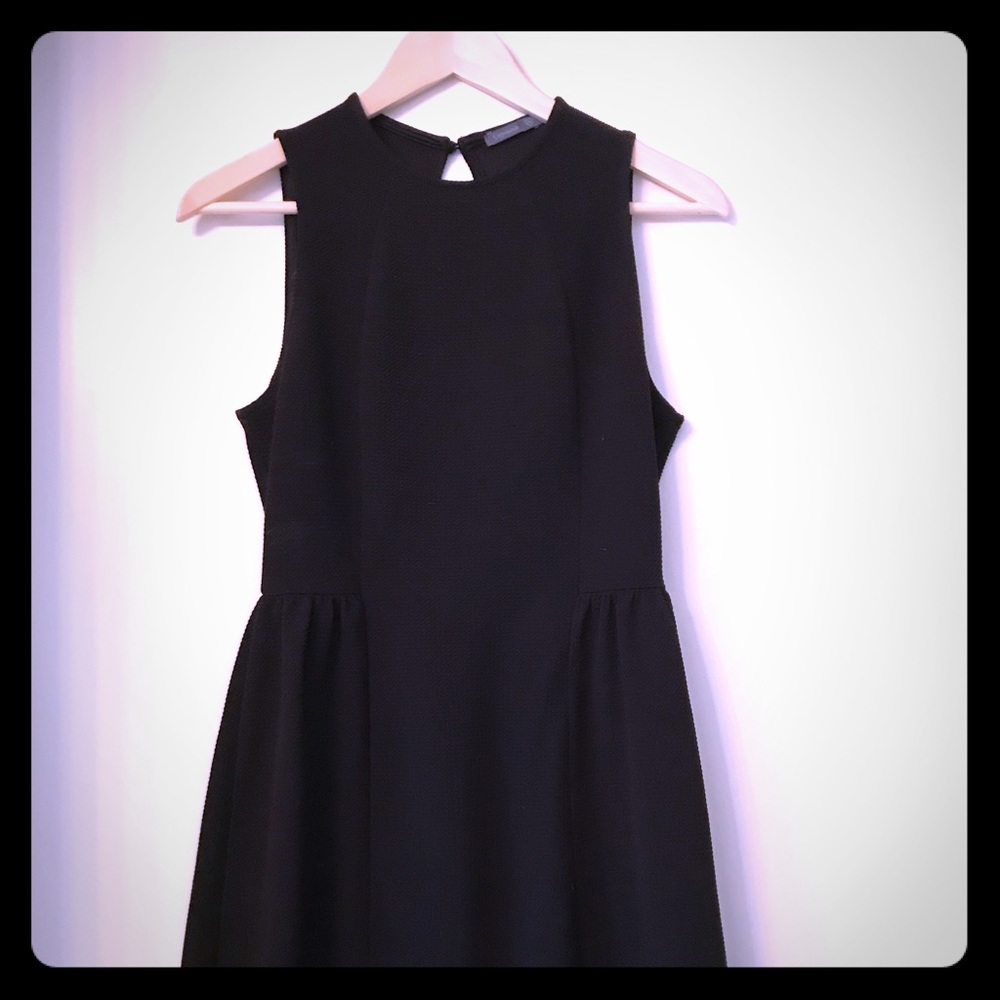 BEAUTIFUL BLACK DRESS